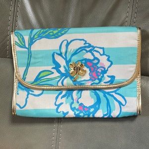 EUC Lilly Pulitzer clutch
